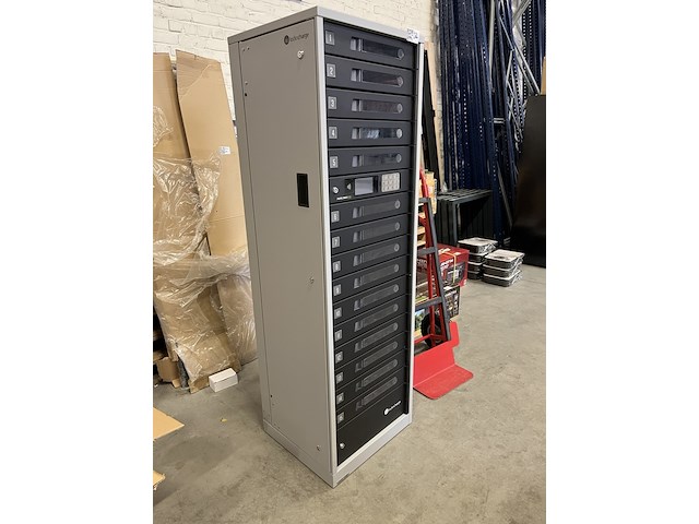 Smart locker, netwerkkluis, lockncharge, fuyl tower 15 - afbeelding 1 van  6