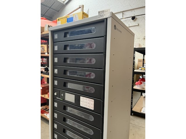 Smart locker, netwerkkluis, lockncharge, fuyl tower 15 - afbeelding 3 van  5