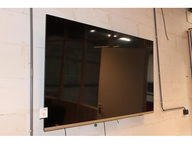 Smart televisie philips 65 inch, incl. beugel en afstandsbediening. - afbeelding 2 van  3
