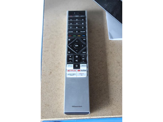 Smart tv hisense 65u72kq. 65 inch. - afbeelding 2 van  3