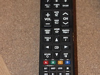 Smartboard samsung q875n-w (75 inch) op verrijdbaar statief met pen en afstandsbediening. - afbeelding 3 van  4