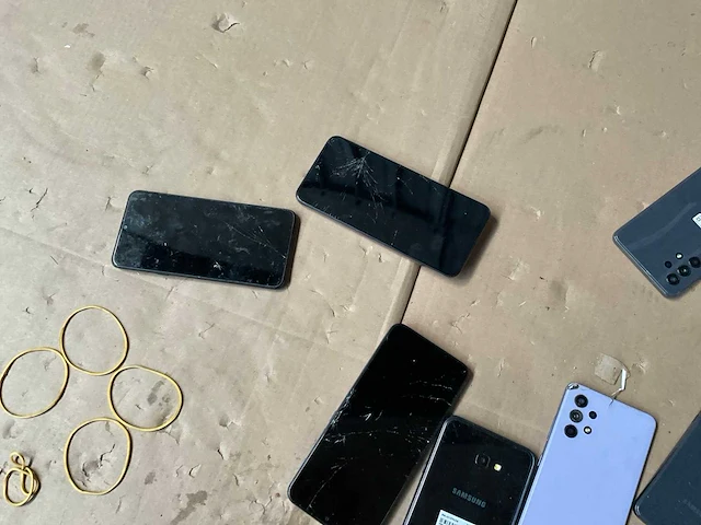 Smartphone (14x) - afbeelding 6 van  6