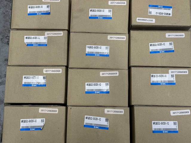 Smc - partij pneumatische componenten (cilinders & accessoires) - afbeelding 6 van  8