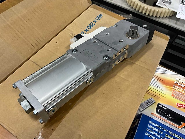 Smc ckz3n50tf-120dtf pneumatische actuator (2x) - afbeelding 1 van  6