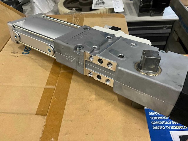 Smc ckz3n50tf-120dtf pneumatische actuator (2x) - afbeelding 4 van  6