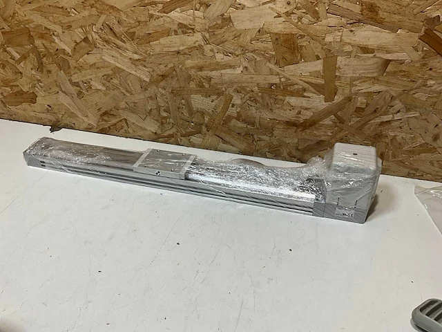 Smc lemb25t-400 25mm elektrische actuator - afbeelding 2 van  5