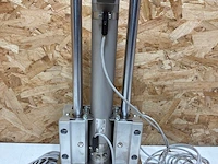Smc mgcmf32-s7585-200 geleide pneumatische cilinder - afbeelding 8 van  12