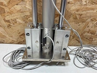 Smc mgcmf32-s7585-200 geleide pneumatische cilinder - afbeelding 4 van  17