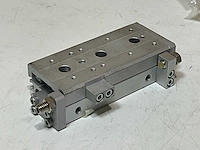 Smc mxs8-40a slede met kruisrolgeleiding (2x) - afbeelding 5 van  5