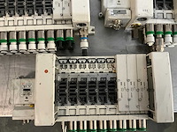 Smc pneumatisch solenoïdeklep manifold (5x) - afbeelding 2 van  6