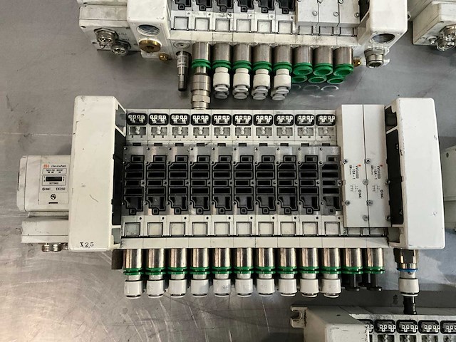 Smc pneumatisch solenoïdeklep manifold (5x) - afbeelding 6 van  6