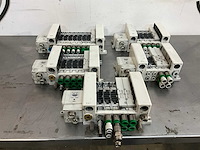 Smc pneumatisch solenoïdeklep manifold (5x) - afbeelding 1 van  6
