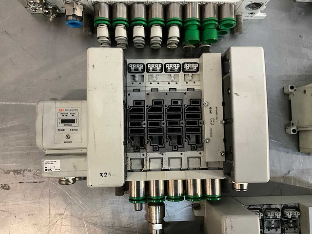 Smc pneumatisch solenoïdeklep manifold (5x) - afbeelding 6 van  6