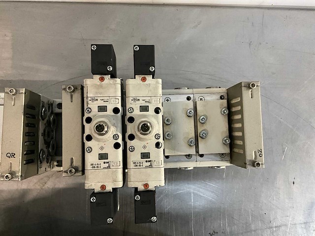 Smc pneumatisch solenoïdeklep spruitstuk (3x) - afbeelding 3 van  4