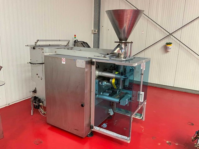 Smc rvs pillow bag machine - afbeelding 7 van  13