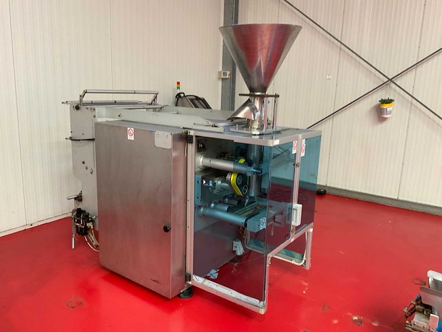 Smc rvs pillow bag machine - afbeelding 6 van  13