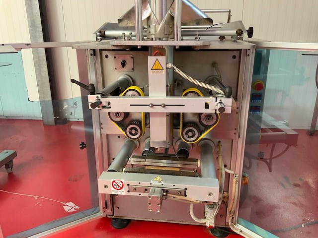 Smc rvs pillow bag machine - afbeelding 13 van  13