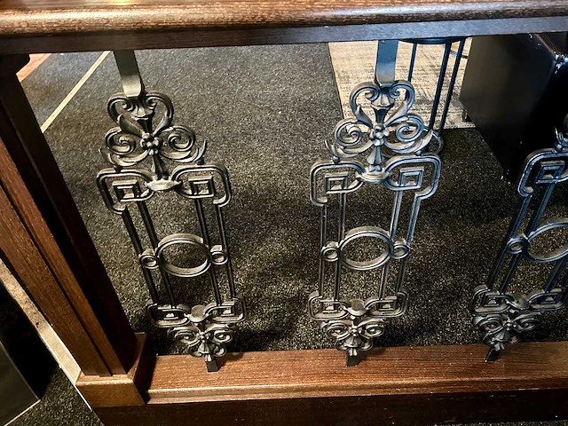 Smeedijzeren balustrade (2x) - afbeelding 2 van  4