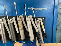 Smeermiddelen met 8 vetspuiten - afbeelding 3 van  8