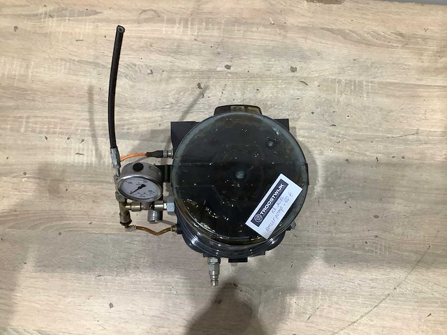 Smeermpomp - afbeelding 2 van  3