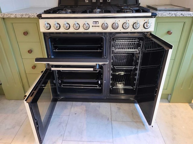 Smeg - fornuis - afbeelding 2 van  2