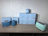 Smeg - waterkokers & broodroosters (9x) - afbeelding 1 van  4