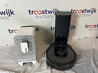 Smeg bbc13 koffiemachine | irobot i7+ robotstofzuiger - afbeelding 1 van  1