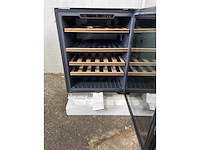Smeg cvi338rx3 wijnkoeler compressorwijnkoeler ingebouwd zwart, roestvrijstaal 38 fles(sen) - afbeelding 2 van  6