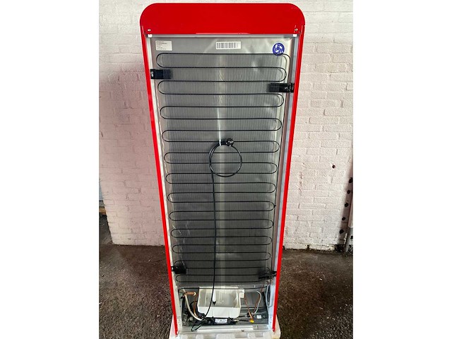 Smeg fab30lrd6 koel-vriescombinatie vrijstaand 294 l rood - afbeelding 4 van  6