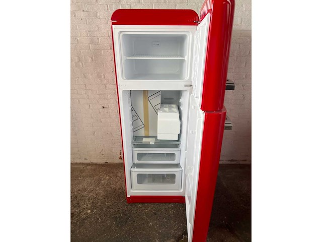 Smeg fab30rrd5 koel- en vriescombinatie scharnier rechts rood - afbeelding 2 van  8