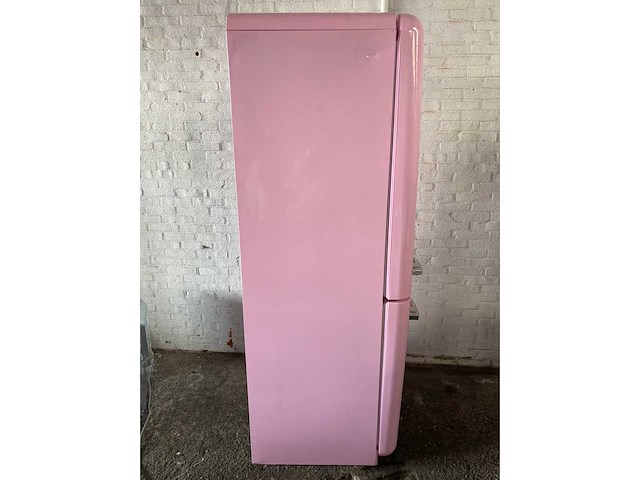 Smeg fab32rpk5 koel-vriescombinatie vrijstaand 331 l roze - afbeelding 3 van  8