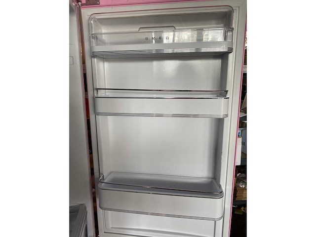 Smeg fab32rpk5 koel-vriescombinatie vrijstaand 331 l roze - afbeelding 6 van  8