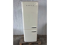 Smeg fab38lcr5 koelkast creme - afbeelding 1 van  4