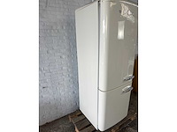 Smeg fab38lcr5 koelkast creme - afbeelding 2 van  4