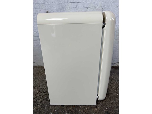 Smeg fab5lcr5 koelkast 34 l d crème - afbeelding 4 van  5