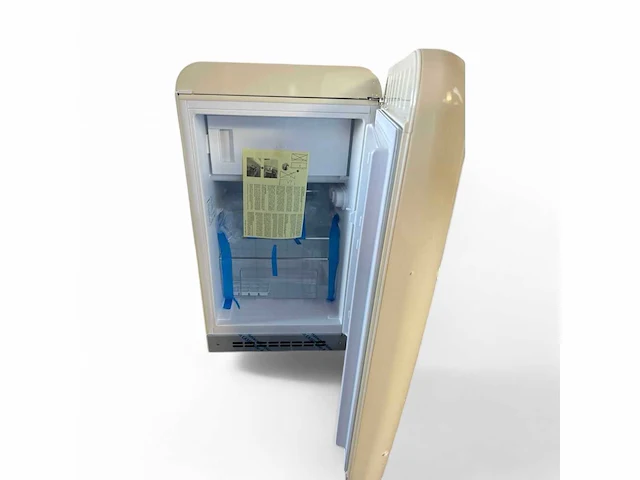 Smeg koel-vriescombinatie fab10rcr6 122 liter energielabel d - afbeelding 6 van  6