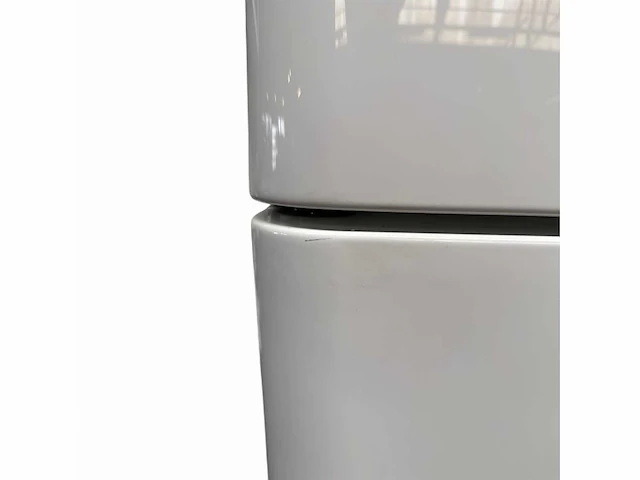 Smeg koel-vriescombinatie fab30lwh5 294 liter energielabel d - afbeelding 6 van  8