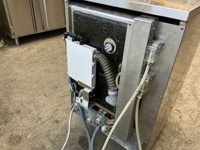 Smeg korvenvaatwasmachine - afbeelding 4 van  7