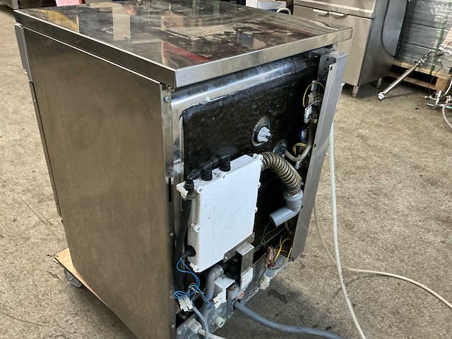 Smeg korvenvaatwasmachine - afbeelding 5 van  7