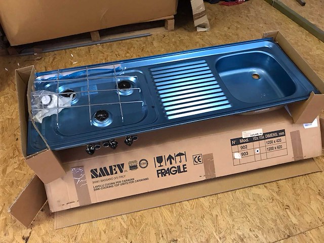 Smev caravan aanrecht met wasbak en kookplaat - afbeelding 1 van  5