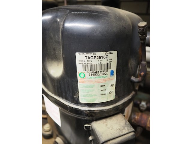 Smeva/l'unite hermetique - afbeelding 2 van  22