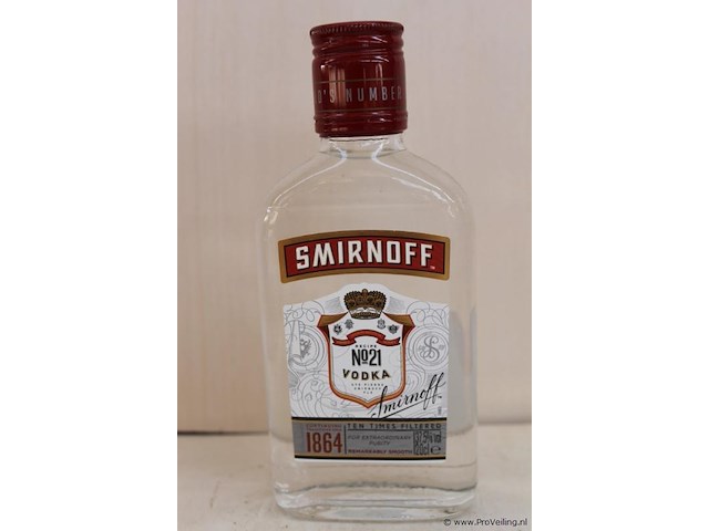 Smirnoff no 21 vodka - 20 cl - winkelverkoopprijs € 4.45 - afbeelding 1 van  3