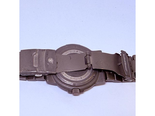 Smith & wesson titanium herenhorloge - afbeelding 8 van  9