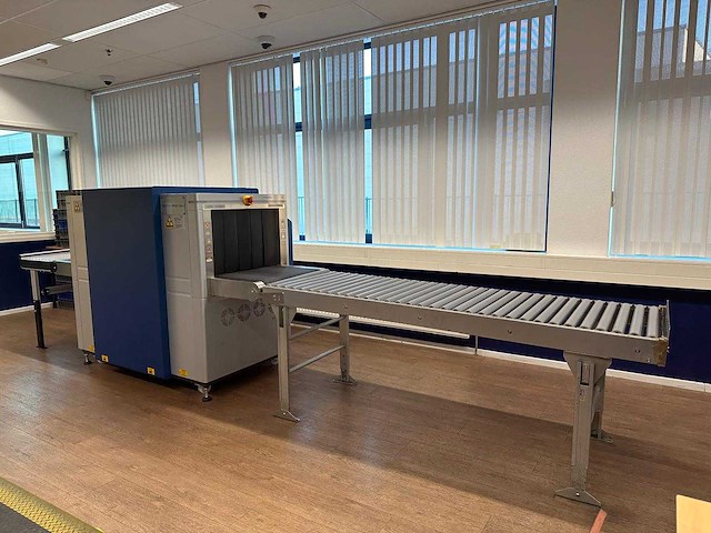 Smiths detection - 2021 - hi-scan 6040-2is - dual-view x-ray - afbeelding 1 van  8
