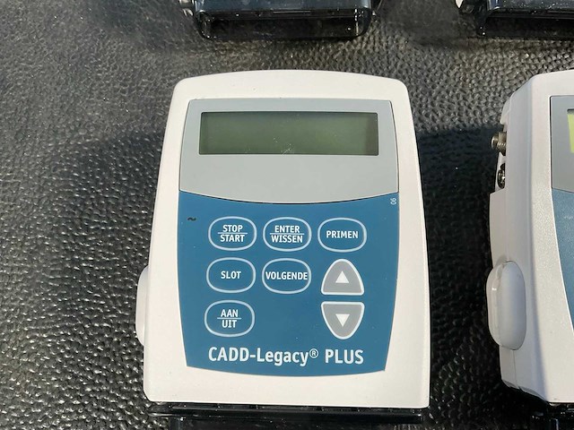 Smiths industrie - cadd legacy plus - infusion pump (4x) - afbeelding 3 van  6
