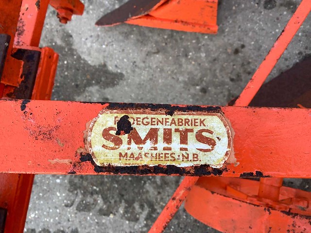 Smits - ploeg - afbeelding 5 van  5