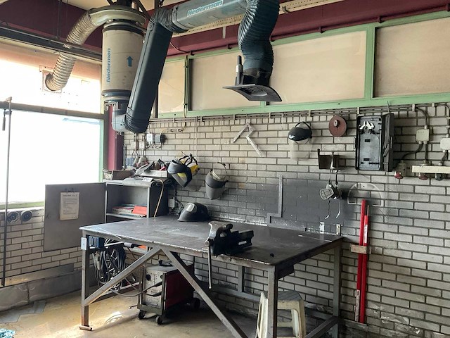 Smitweld ltn 204 lasmachine en divers - afbeelding 1 van  9