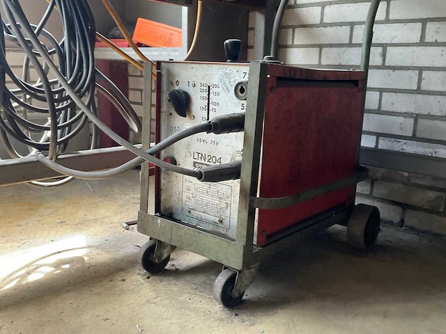 Smitweld ltn 204 lasmachine en divers - afbeelding 3 van  9
