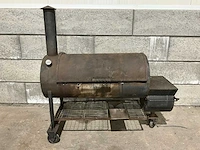 Smoker barbecue - afbeelding 6 van  8