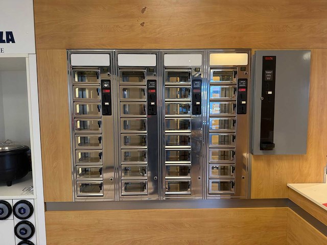 Snackwand 4x8 luiken - afbeelding 1 van  12